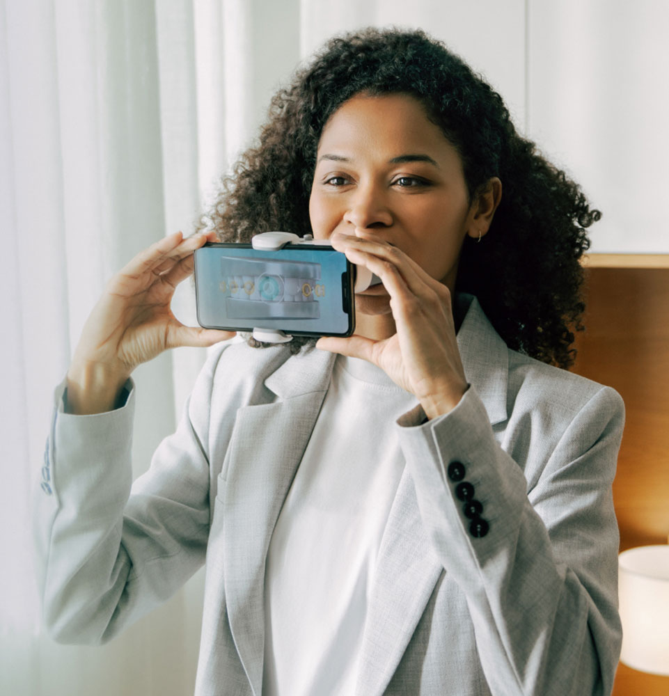 person doing pro monitor orthdontic